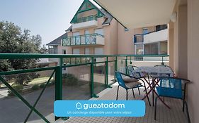 Appartement à 350m de la plage de M Hulot